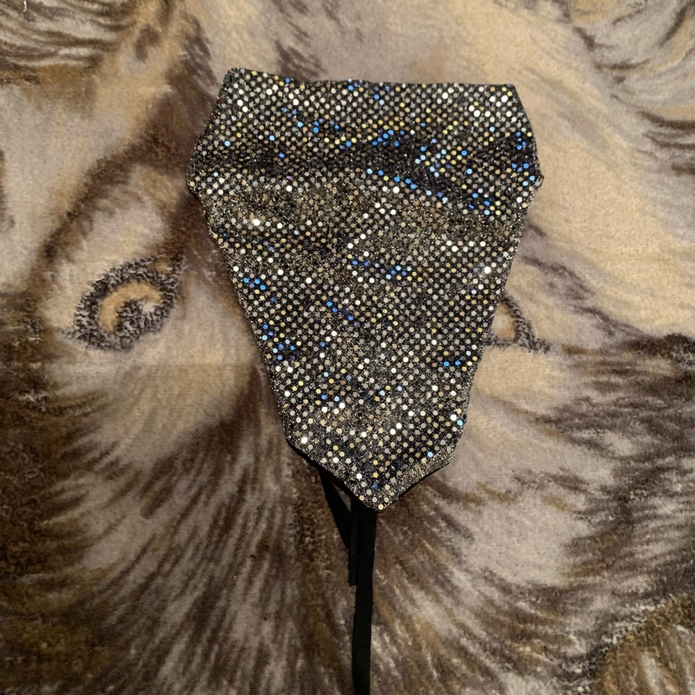 Y2K SEQUIN TOP